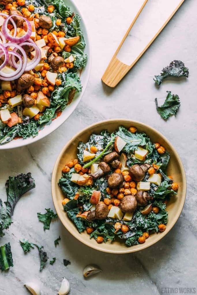 grain free vegan dinner recipe kale salad with chickpeas mushrooms and potatoes by veeg