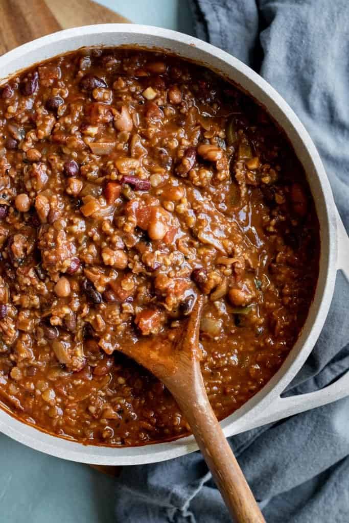 gluten free lentil chili in a bowl