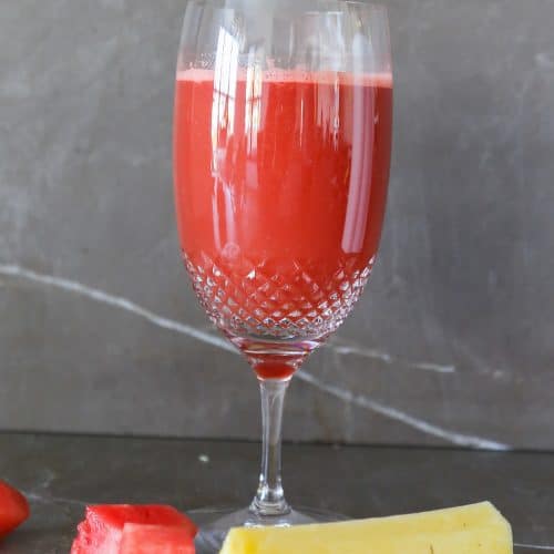 watermelon pineapple juice in a glass